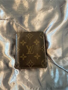 Louis Vuitton Monogram Brown Canvas Card Holder
